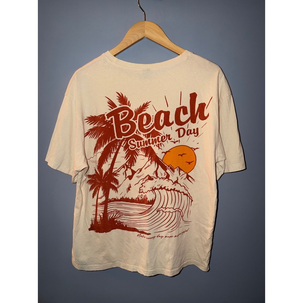 SHEIN Beach Summer Day Graphic Tee Cream Beige Short Sleeve Mens Medium M
